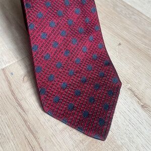 Ermenegildo Zegna Red/Navy Blue Tie